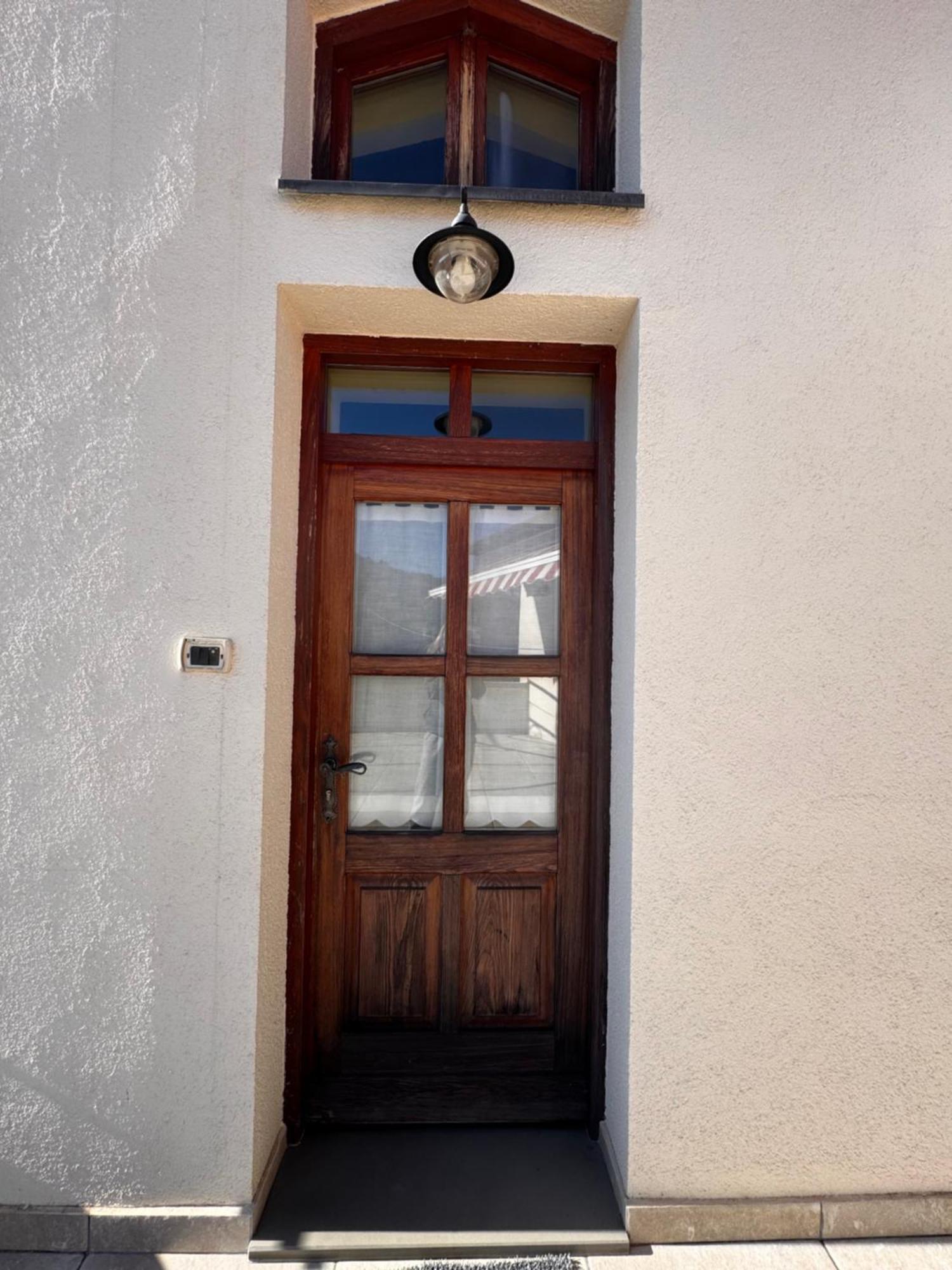 Bordon Wines, Estate With Accommodation Dekani 外观 照片